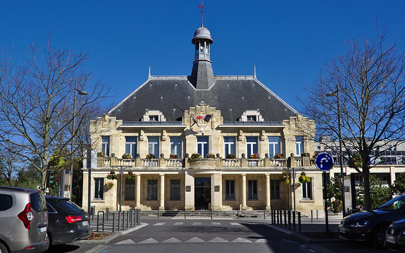 La Mairie de Saint-Médard-en-Jalles