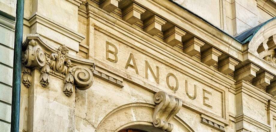 De labanque à l’immobilier : pourquoi ce pivot de carrière est en vogue