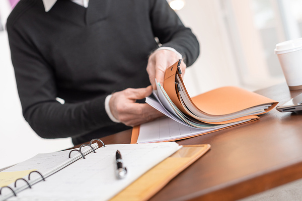 Quelles sont les démarches administratives pour devenir chasseur immobilier indépendant ?